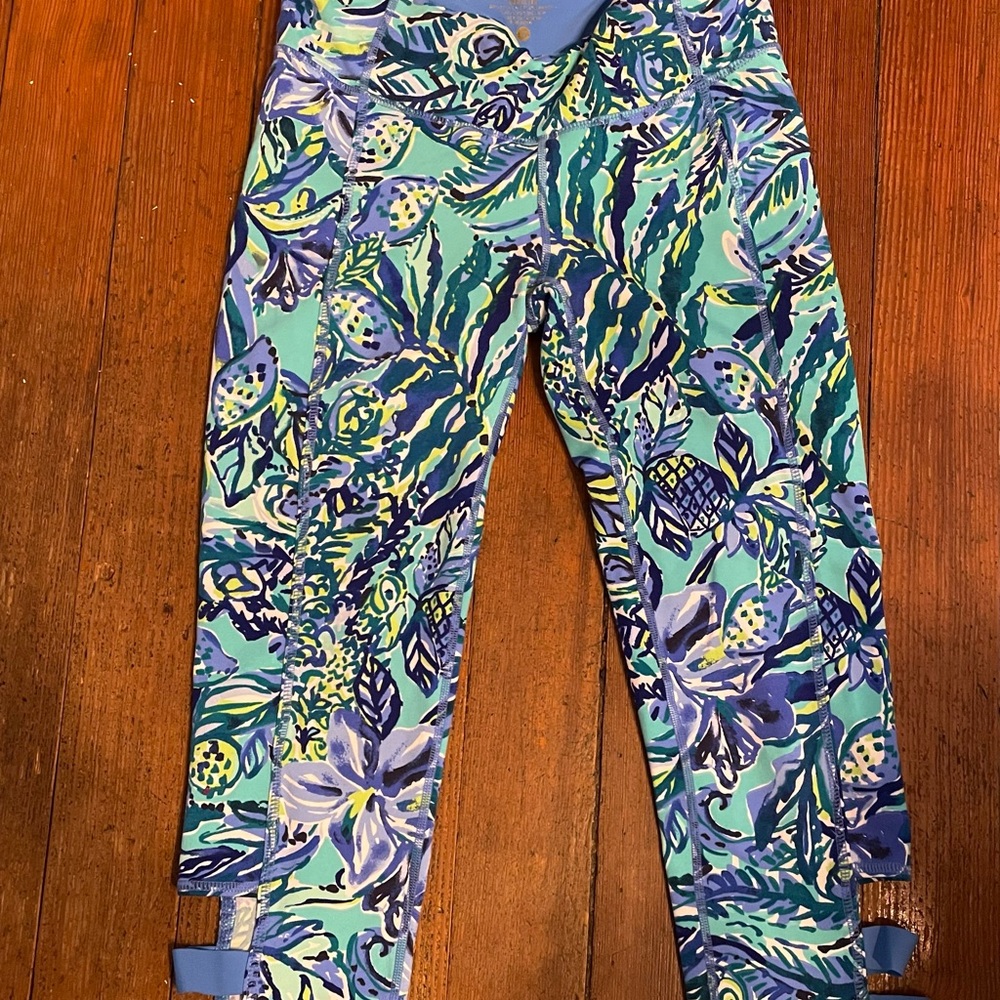 Lilly Pulitzer Luxletic Leggings—size small
